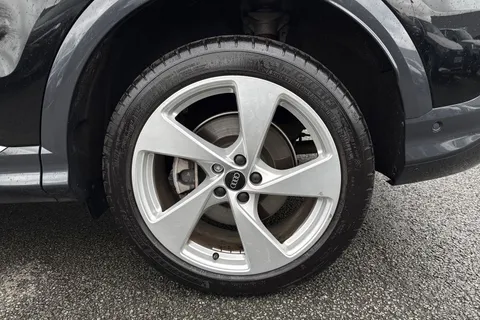 DX75TWW Audi Q5 SUV S line TDI quattro 204 PS S tronic Thumbnail #12