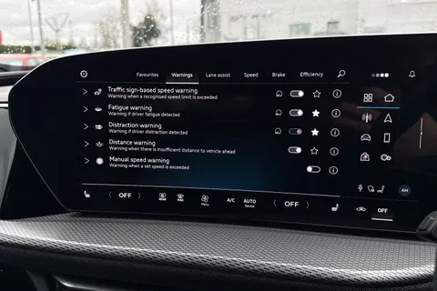 DX75TWW Audi Q5 SUV S line TDI quattro 204 PS S tronic Thumbnail #38