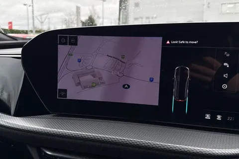 DX75TWW Audi Q5 SUV S line TDI quattro 204 PS S tronic Thumbnail #44