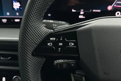 DX75TWW Audi Q5 SUV S line TDI quattro 204 PS S tronic Thumbnail #48