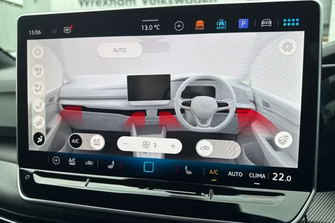  Volkswagen Golf 2.0 TDI Black Edition DSG Euro 6 (s/s) 5dr Thumbnail #22