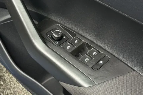 DA20JDO Volkswagen Polo 2.0 TSI GTI+ DSG Euro 6 (s/s) 5dr Thumbnail #22