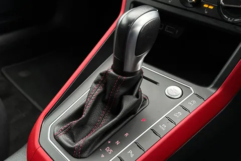 DA20JDO Volkswagen Polo 2.0 TSI GTI+ DSG Euro 6 (s/s) 5dr Thumbnail #24