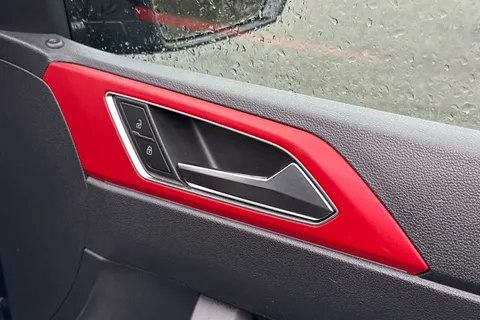 DA20JDO Volkswagen Polo 2.0 TSI GTI+ DSG Euro 6 (s/s) 5dr Thumbnail #33