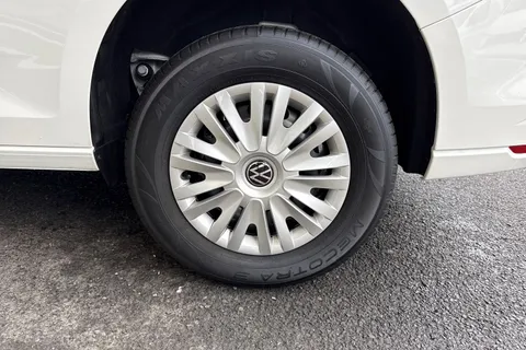 PN75NGG Volkswagen Caddy 2.0 TDI 102PS Commerce Plus Van [Tech Pack] Thumbnail #10