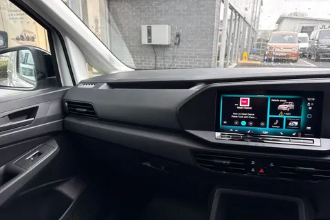 PN75NGG Volkswagen Caddy 2.0 TDI 102PS Commerce Plus Van [Tech Pack] Thumbnail #19