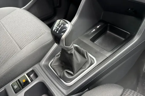 PN75NGG Volkswagen Caddy 2.0 TDI 102PS Commerce Plus Van [Tech Pack] Thumbnail #22