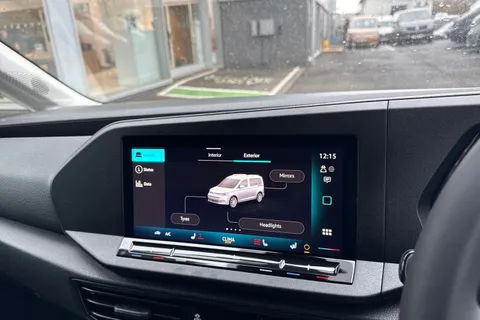 PN75NGG Volkswagen Caddy 2.0 TDI 102PS Commerce Plus Van [Tech Pack] Thumbnail #38