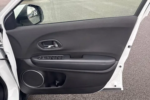 21 of 62 for Honda HR-V 1.5 i-VTEC SE SUV 5dr Petrol Manual Euro 6 (s/s) (130 ps)