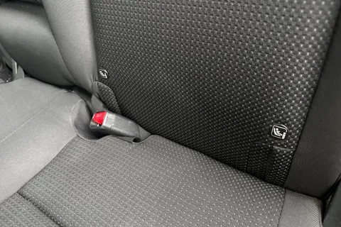 32 of 62 for Honda HR-V 1.5 i-VTEC SE SUV 5dr Petrol Manual Euro 6 (s/s) (130 ps)