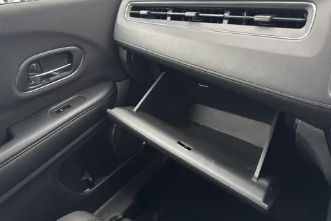 52 of 62 for Honda HR-V 1.5 i-VTEC SE SUV 5dr Petrol Manual Euro 6 (s/s) (130 ps)