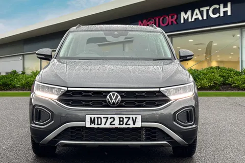 MD72BZV Volkswagen T-Roc 1.5 TSI Life DSG Euro 6 (s/s) 5dr Thumbnail #7