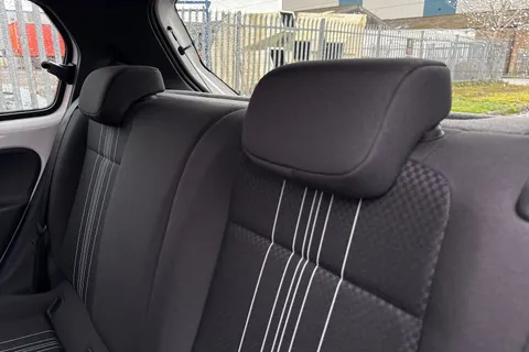 19 of 40 for SEAT Mii 36.8kWh Auto 5dr