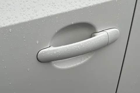 28 of 40 for SEAT Mii 36.8kWh Auto 5dr