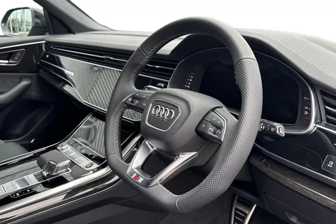  Audi Q8 3.0 TDI V6 Black Edition Tiptronic quattro Euro 6 (s/s) 5dr Thumbnail #14