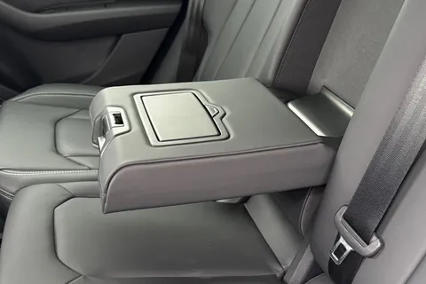  Audi Q8 3.0 TDI V6 Black Edition Tiptronic quattro Euro 6 (s/s) 5dr Thumbnail #51