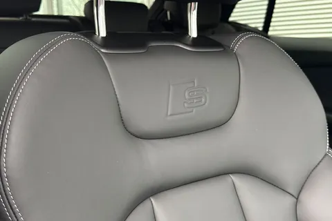  Audi Q8 3.0 TDI V6 Black Edition Tiptronic quattro Euro 6 (s/s) 5dr Thumbnail #58