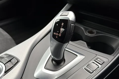 EO66RPX BMW 2 Series 2.0 218d M Sport Auto Euro 6 (s/s) 2dr Thumbnail #24