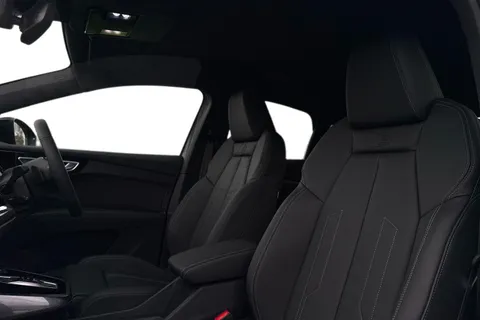  Audi Q4 e-tron 45 Black Edition Sportback Auto 5dr 82kWh Thumbnail #16