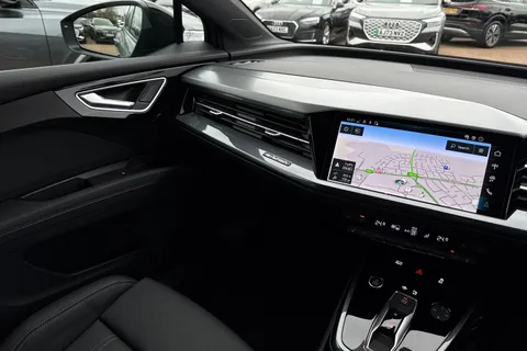  Audi Q4 e-tron 45 Black Edition Sportback Auto 5dr 82kWh Thumbnail #20