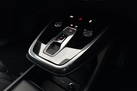  Audi Q4 e-tron 45 Black Edition Sportback Auto 5dr 82kWh Thumbnail #23