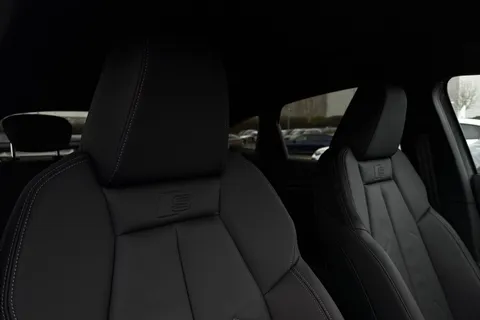  Audi Q4 e-tron 45 Black Edition Sportback Auto 5dr 82kWh Thumbnail #24