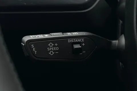  Audi Q4 e-tron 45 Black Edition Sportback Auto 5dr 82kWh Thumbnail #36