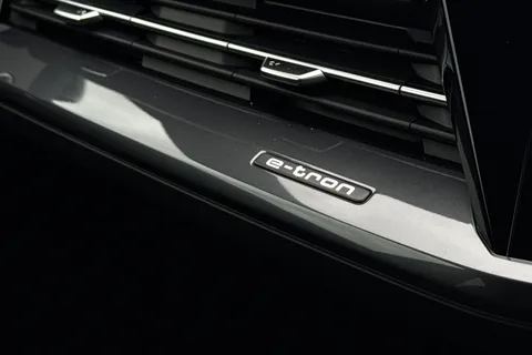  Audi Q4 e-tron 45 Black Edition Sportback Auto 5dr 82kWh Thumbnail #41