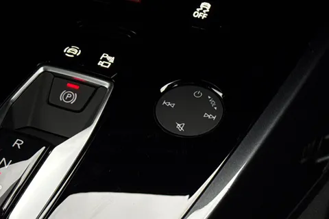  Audi Q4 e-tron 45 Black Edition Sportback Auto 5dr 82kWh Thumbnail #42