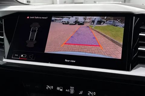  Audi Q4 e-tron 45 Black Edition Sportback Auto 5dr 82kWh Thumbnail #43