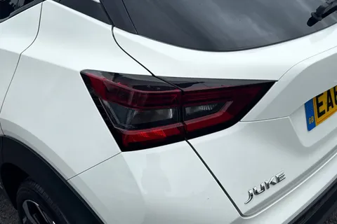 EA69UMU Nissan Juke 1.0 DIG-T Tekna Euro 6 (s/s) 5dr Thumbnail #17