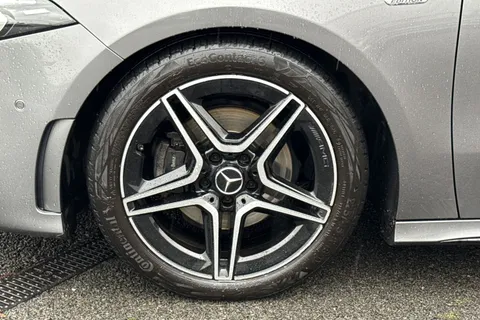 MA22FFZ Mercedes-Benz A Class 1.3 A180 AMG Line Edition (Executive) 7G-DCT Euro 6 (s/s) 5dr Thumbnail #14