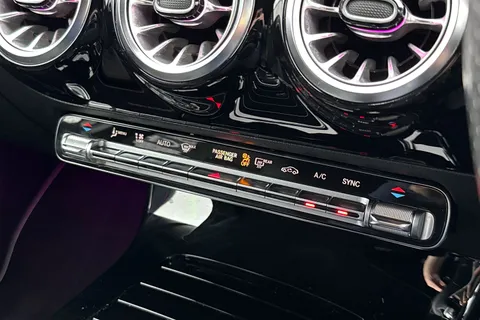 MA22FFZ Mercedes-Benz A Class 1.3 A180 AMG Line Edition (Executive) 7G-DCT Euro 6 (s/s) 5dr Thumbnail #23