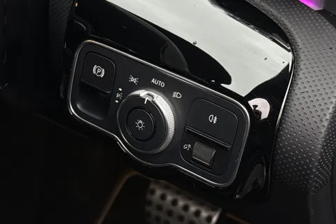 MA22FFZ Mercedes-Benz A Class 1.3 A180 AMG Line Edition (Executive) 7G-DCT Euro 6 (s/s) 5dr Thumbnail #34