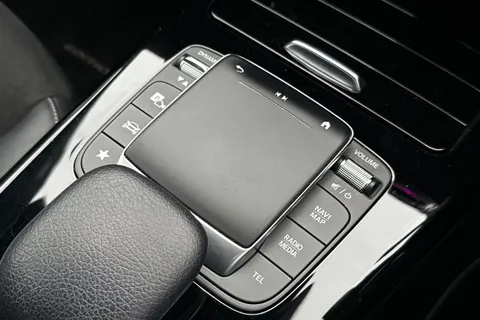 MA22FFZ Mercedes-Benz A Class 1.3 A180 AMG Line Edition (Executive) 7G-DCT Euro 6 (s/s) 5dr Thumbnail #50