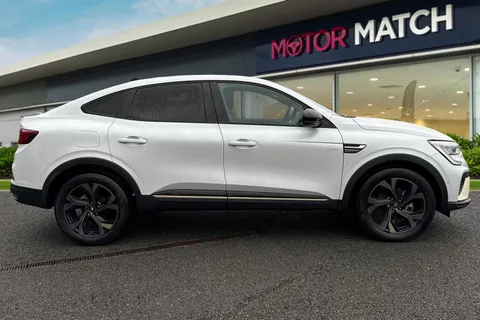 BK72ZXM Renault Arkana 1.6 E-TECH E-Tech engineered Auto 2WD Euro 6 (s/s) 5dr Thumbnail #4