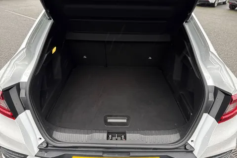 BK72ZXM Renault Arkana 1.6 E-TECH E-Tech engineered Auto 2WD Euro 6 (s/s) 5dr Thumbnail #11