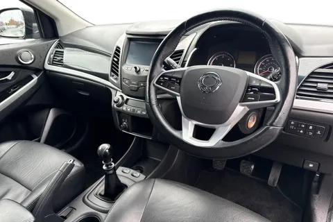 14 of 54 for Ssangyong Korando 2.2D ELX 4WD Euro 6 5dr