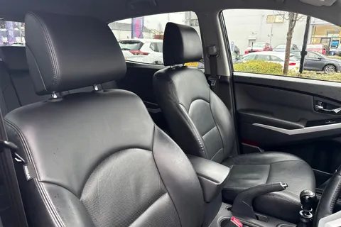 24 of 54 for Ssangyong Korando 2.2D ELX 4WD Euro 6 5dr