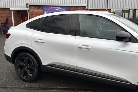 BK72ZXM Renault Arkana 1.6 E-TECH E-Tech engineered Auto 2WD Euro 6 (s/s) 5dr Thumbnail #30