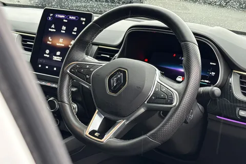 BK72ZXM Renault Arkana 1.6 E-TECH E-Tech engineered Auto 2WD Euro 6 (s/s) 5dr Thumbnail #35