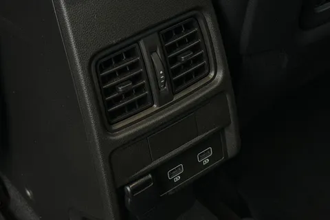 BK72ZXM Renault Arkana 1.6 E-TECH E-Tech engineered Auto 2WD Euro 6 (s/s) 5dr Thumbnail #38