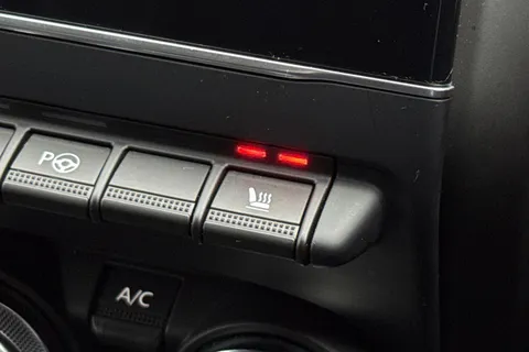 BK72ZXM Renault Arkana 1.6 E-TECH E-Tech engineered Auto 2WD Euro 6 (s/s) 5dr Thumbnail #50