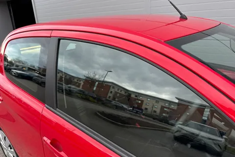 27 of 64 for PEUGEOT 108 1.0 Active Euro 6 5dr