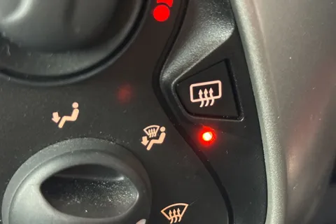 47 of 64 for PEUGEOT 108 1.0 Active Euro 6 5dr