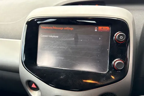 54 of 64 for PEUGEOT 108 1.0 Active Euro 6 5dr