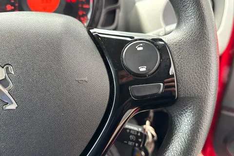 57 of 64 for PEUGEOT 108 1.0 Active Euro 6 5dr