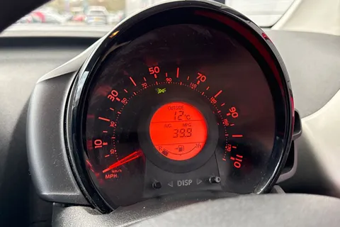 59 of 64 for PEUGEOT 108 1.0 Active Euro 6 5dr