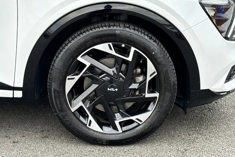 RJ73AOK Kia Sportage 1.6 T-GDi MHEV GT-Line DCT Euro 6 (s/s) 5dr Thumbnail #13
