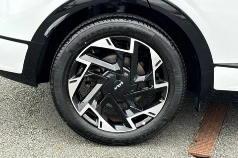 RJ73AOK Kia Sportage 1.6 T-GDi MHEV GT-Line DCT Euro 6 (s/s) 5dr Thumbnail #14